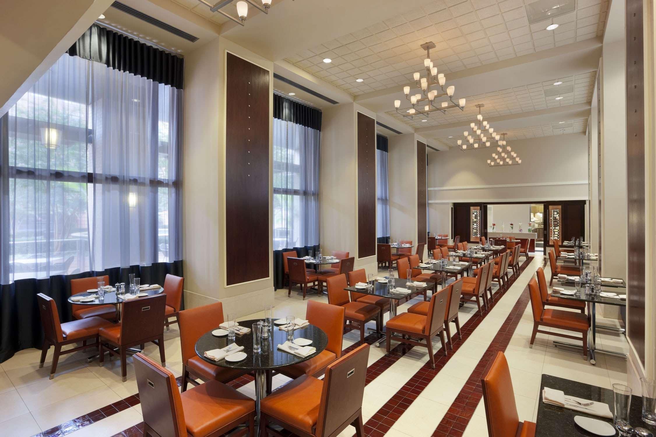 Embassy By Hilton Old Town 3*