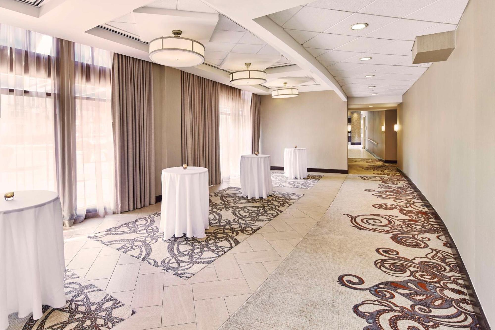 Embassy By Hilton Old Town Hotel 3*